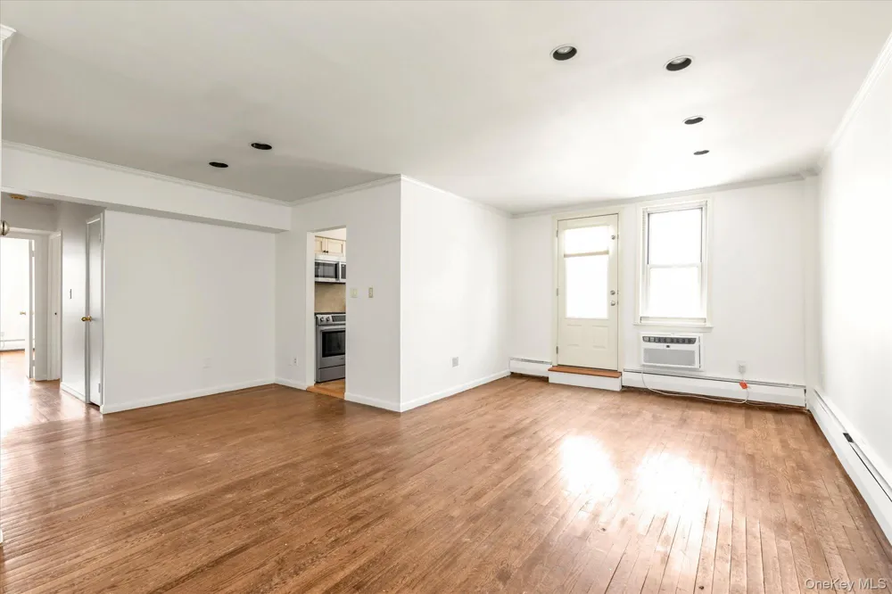 40 Daley Place #40-227 Lynbrook, NY 11563