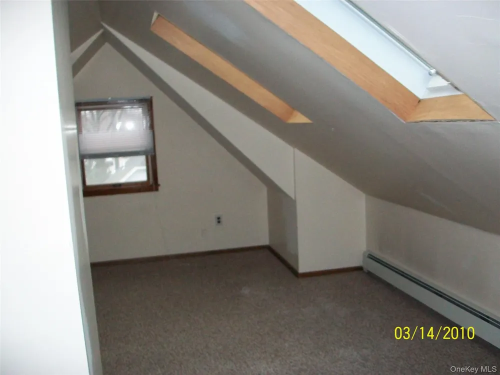709 Clinton Street Bellmore, NY 11710