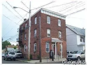 8 Franklin Avenue #1