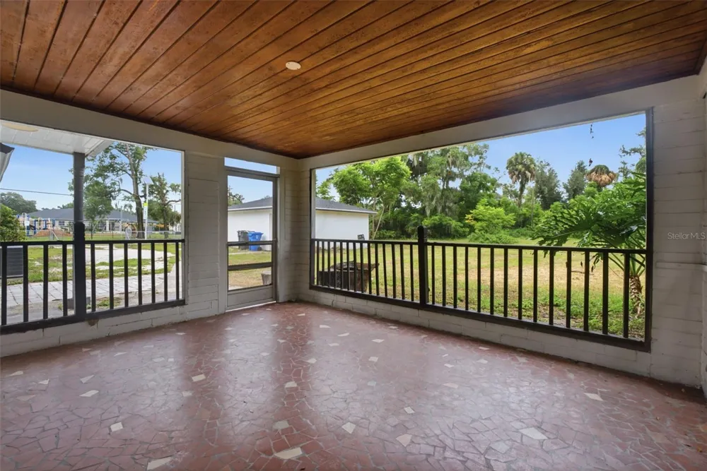625 LIMONA ROAD Brandon, FL 33510