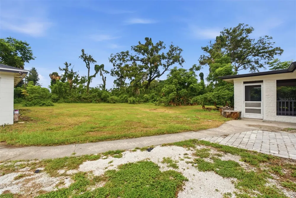 625 LIMONA ROAD Brandon, FL 33510