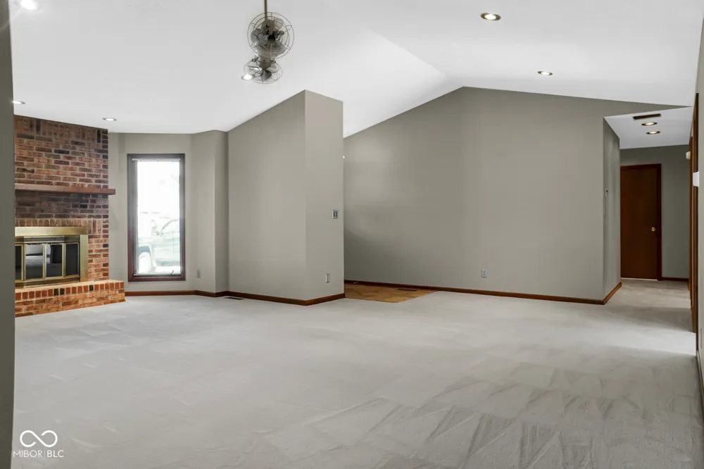 943 Johnathan Plainfield, IN 46168