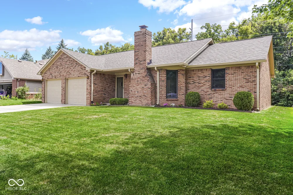 943 Johnathan Plainfield, IN 46168