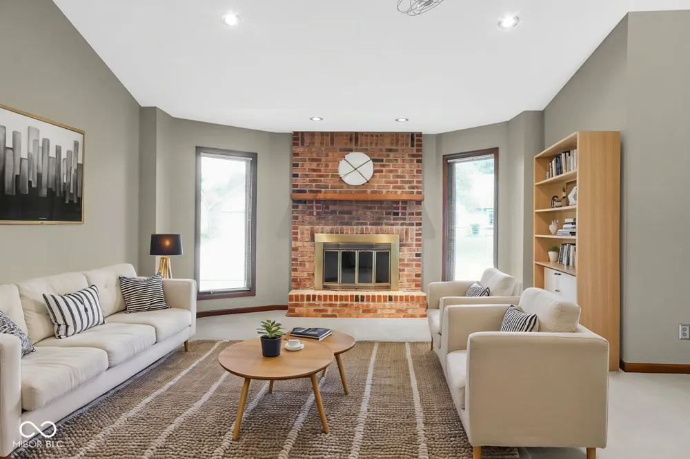 943 Johnathan Plainfield, IN 46168