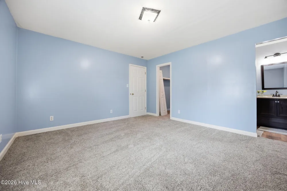861 Tulls Creek Road Moyock, NC 27958