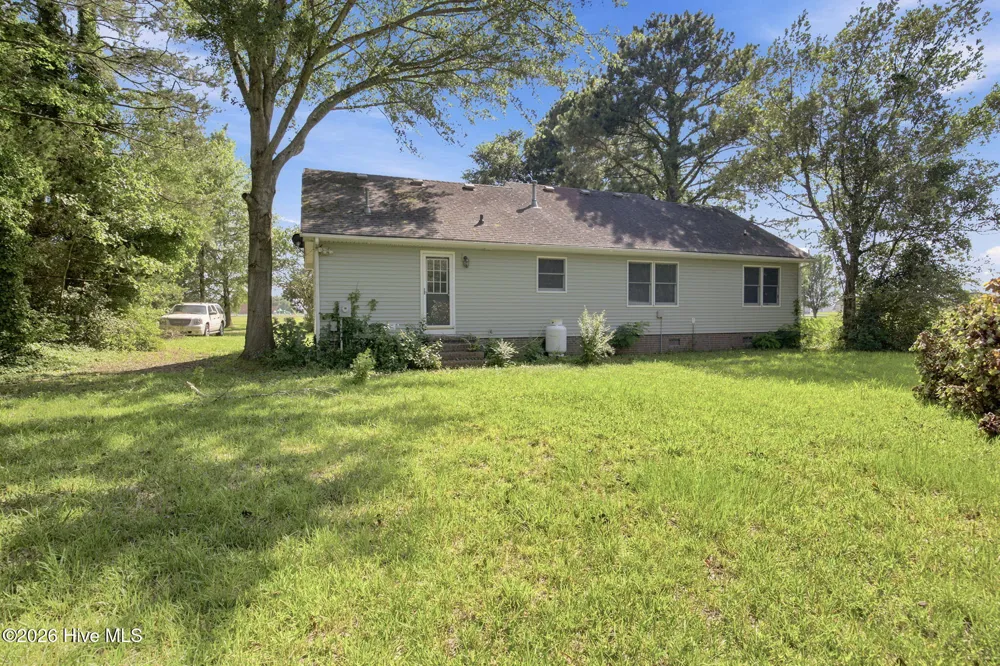 861 Tulls Creek Road Moyock, NC 27958