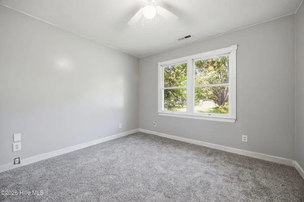 861 Tulls Creek Road Moyock, NC 27958