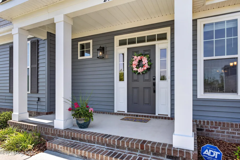 214 Little Acorn Trail Moyock, NC 27958
