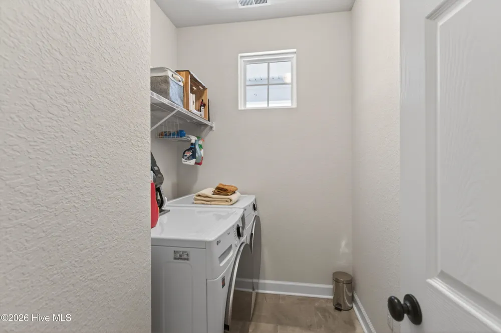 214 Little Acorn Trail Moyock, NC 27958