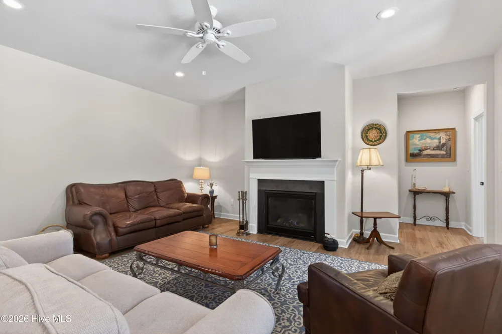 214 Little Acorn Trail Moyock, NC 27958