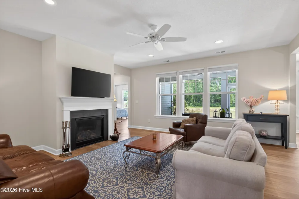 214 Little Acorn Trail Moyock, NC 27958