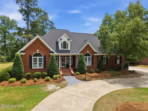 201 Foxcroft Lane
