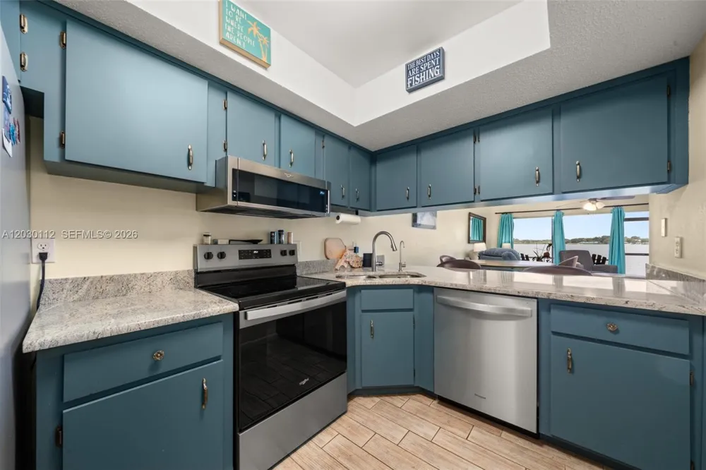 198 Blue Moon Ave #12 Lake Placid, FL 33852