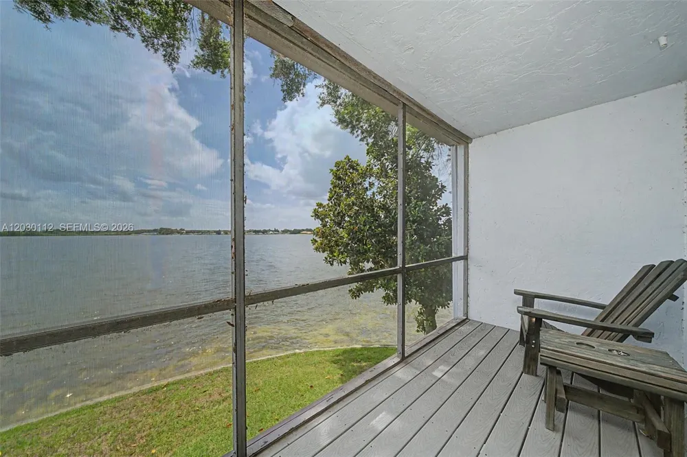 198 Blue Moon Ave #12 Lake Placid, FL 33852