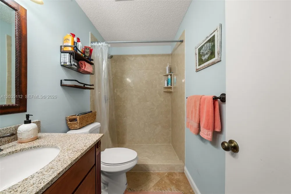 198 Blue Moon Ave #12 Lake Placid, FL 33852