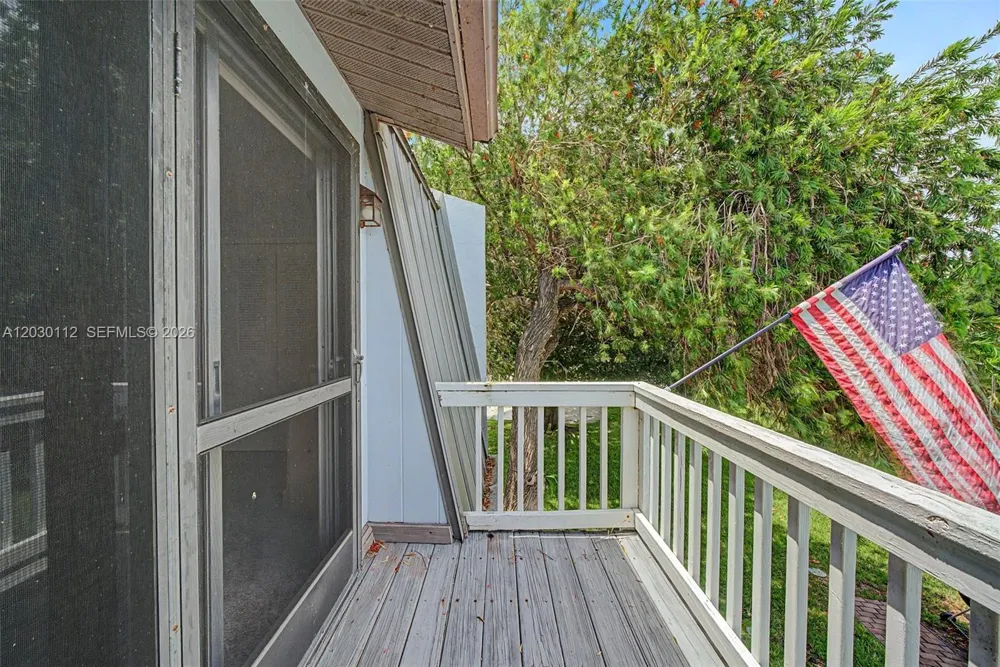 198 Blue Moon Ave #12 Lake Placid, FL 33852