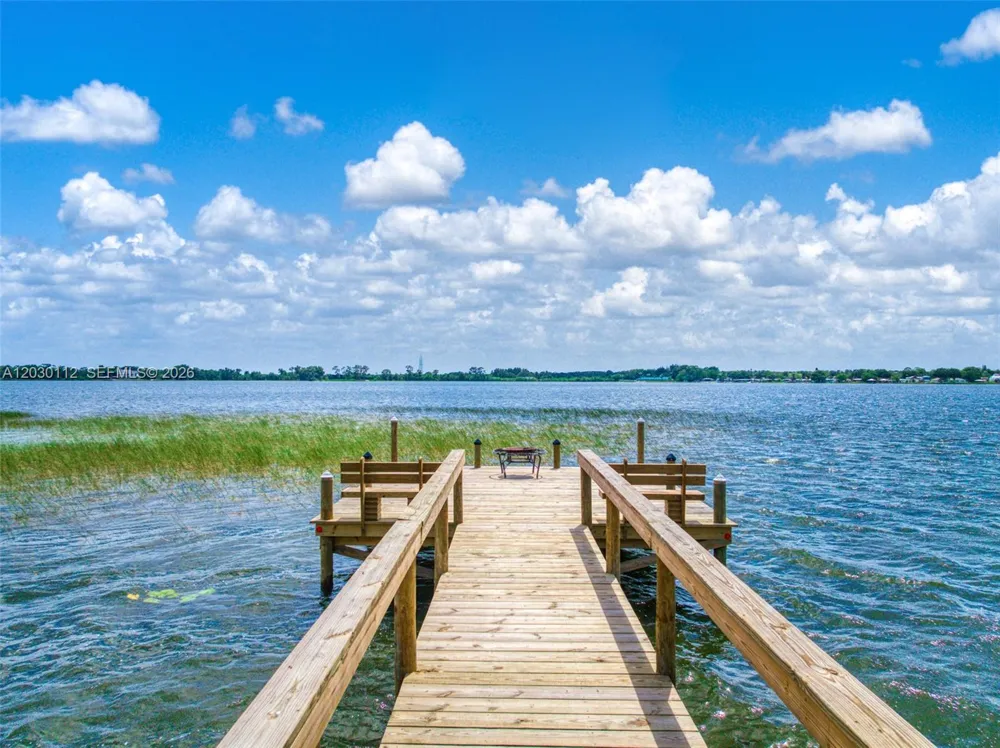198 Blue Moon Ave #12 Lake Placid, FL 33852
