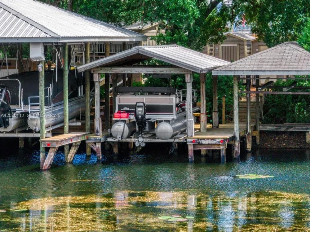 198 Blue Moon Ave #12 Lake Placid, FL 33852