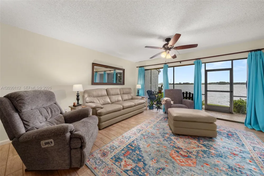 198 Blue Moon Ave #12 Lake Placid, FL 33852