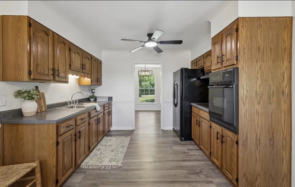 920 Clearview Rd Cottontown, TN 37048
