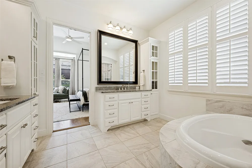 4008 Badenoch Way Flower Mound, TX 75022