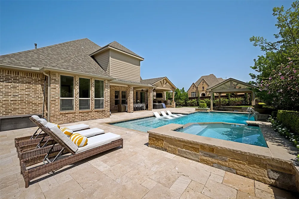 4008 Badenoch Way Flower Mound, TX 75022