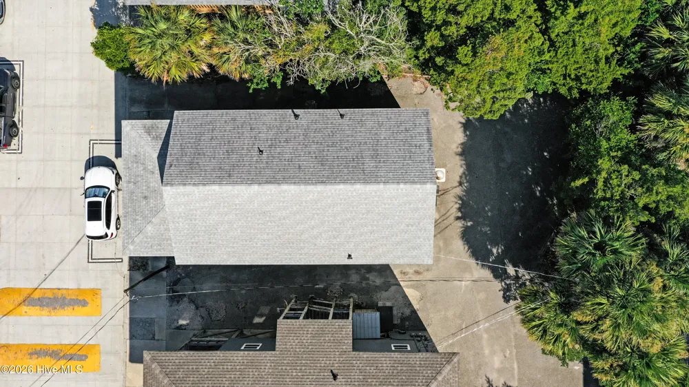 7 E Columbia Street E Wrightsville Beach, NC 28480