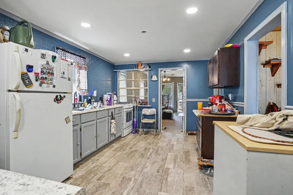 48 Burgess Drive Galesburg, MI 49053