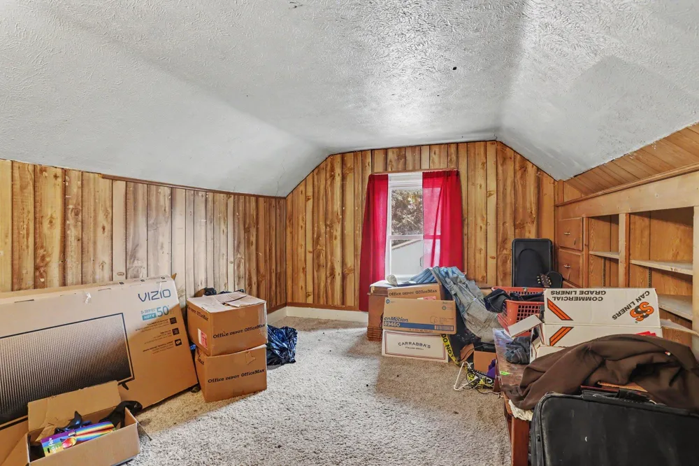 48 Burgess Drive Galesburg, MI 49053