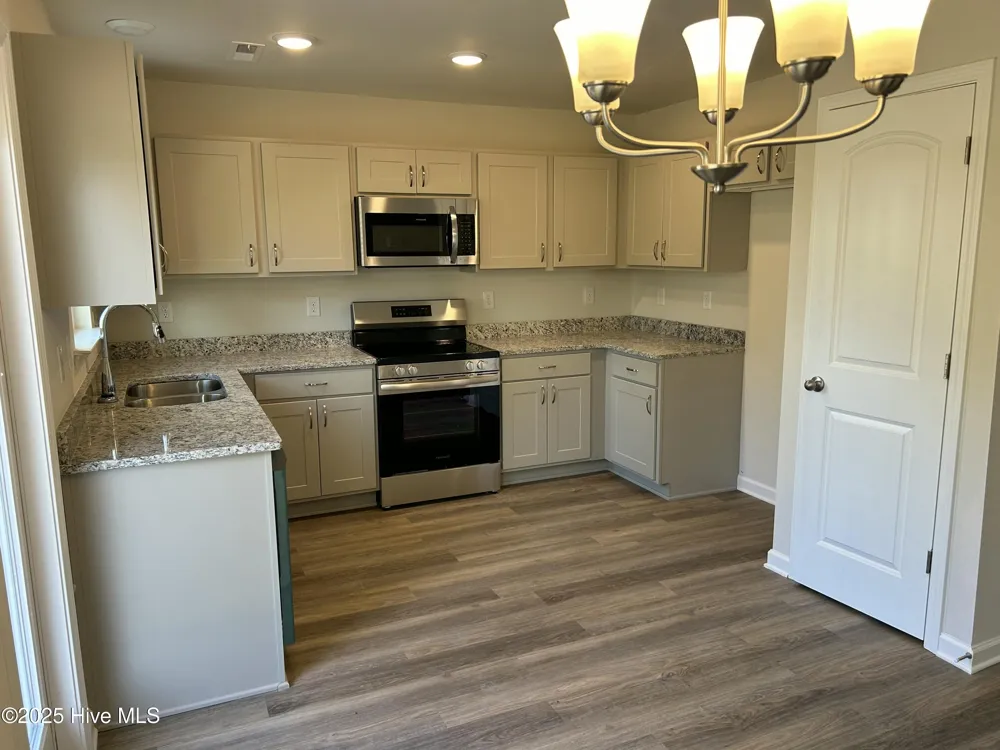175 Slatestone Road Washington, NC 27889