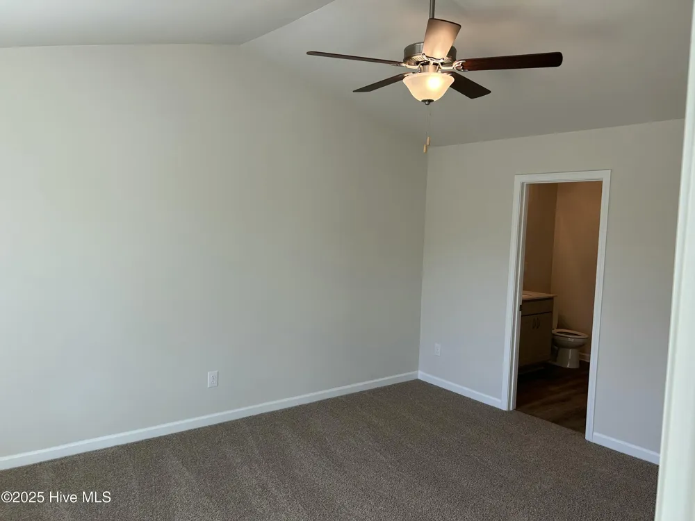 175 Slatestone Road Washington, NC 27889