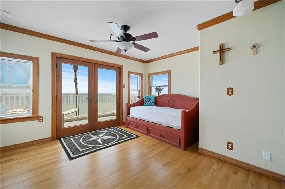 545 Fm-2040 Tivoli, TX 77990