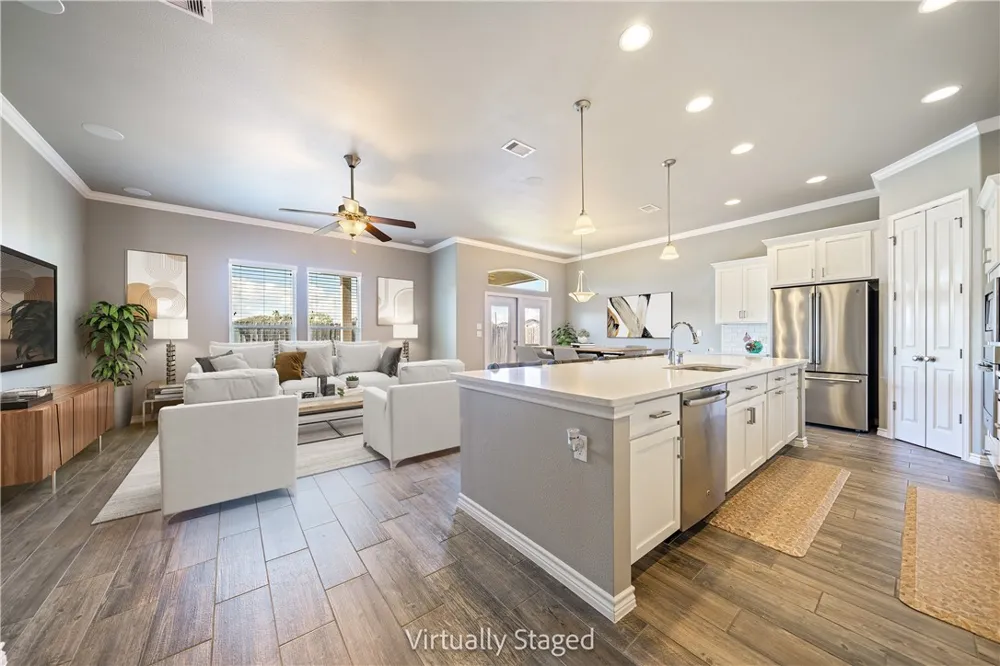 420 Gulfton Drive Portland, TX 78374