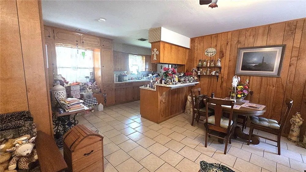 1926 John Street Kingsville, TX 78363