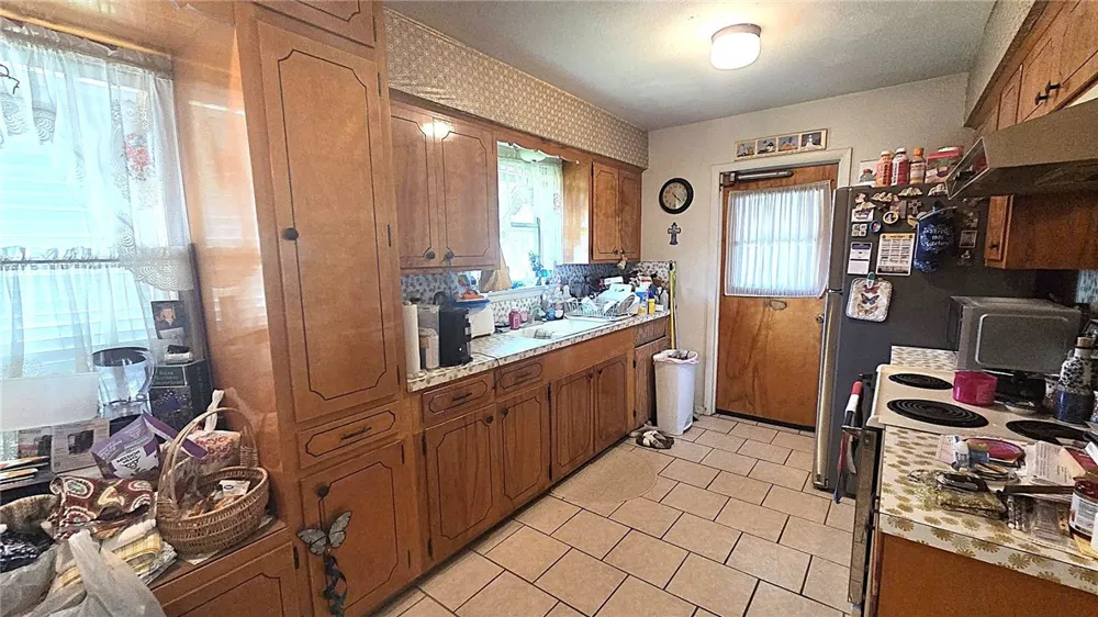 1926 John Street Kingsville, TX 78363