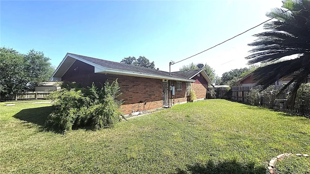 1926 John Street Kingsville, TX 78363