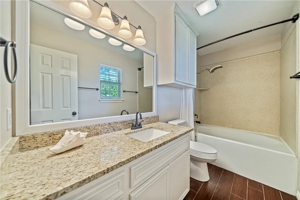 211 Poesta Drive Portland, TX 78374
