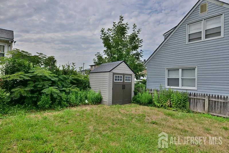 43 Christopher Street Carteret, NJ 07008