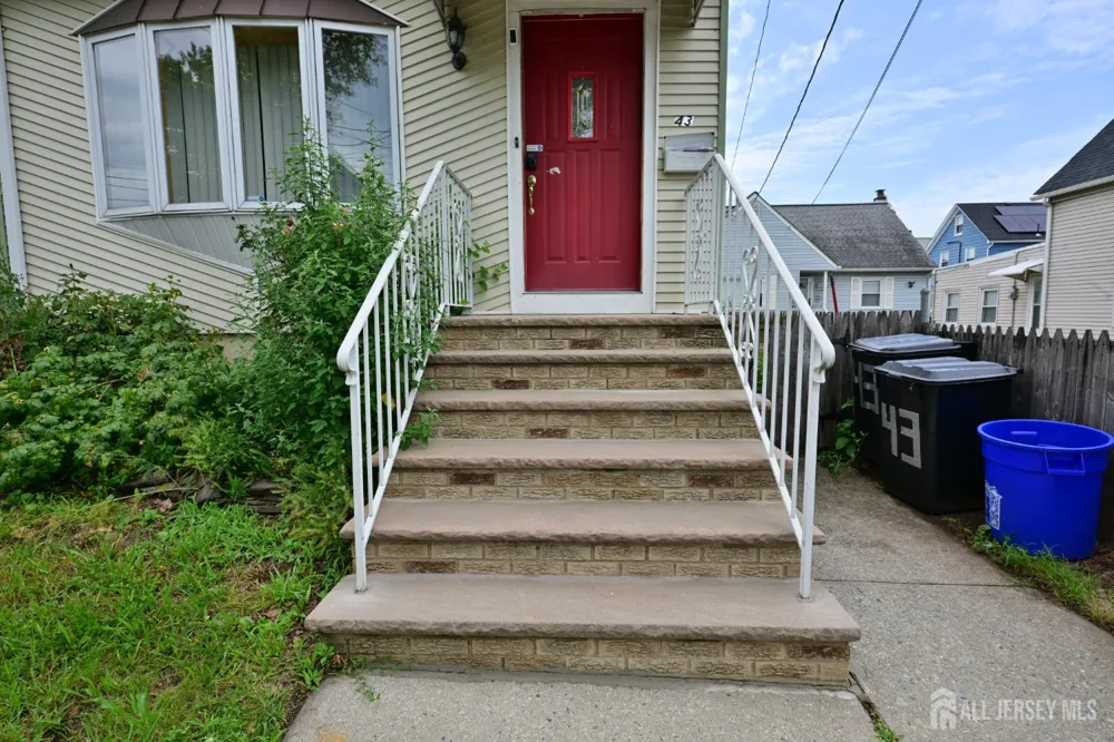 43 Christopher Street Carteret, NJ 07008