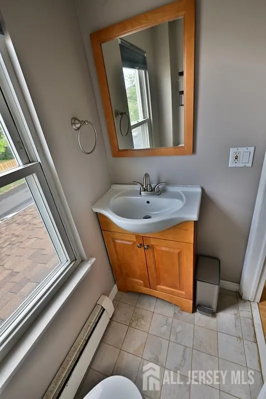 43 Christopher Street Carteret, NJ 07008