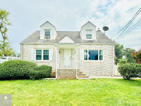 674 Cedar Street