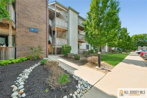 1308 Ravens Crest Drive