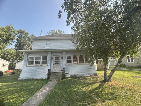 109 E Prairie Street
