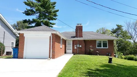 363 W Lakeview Drive