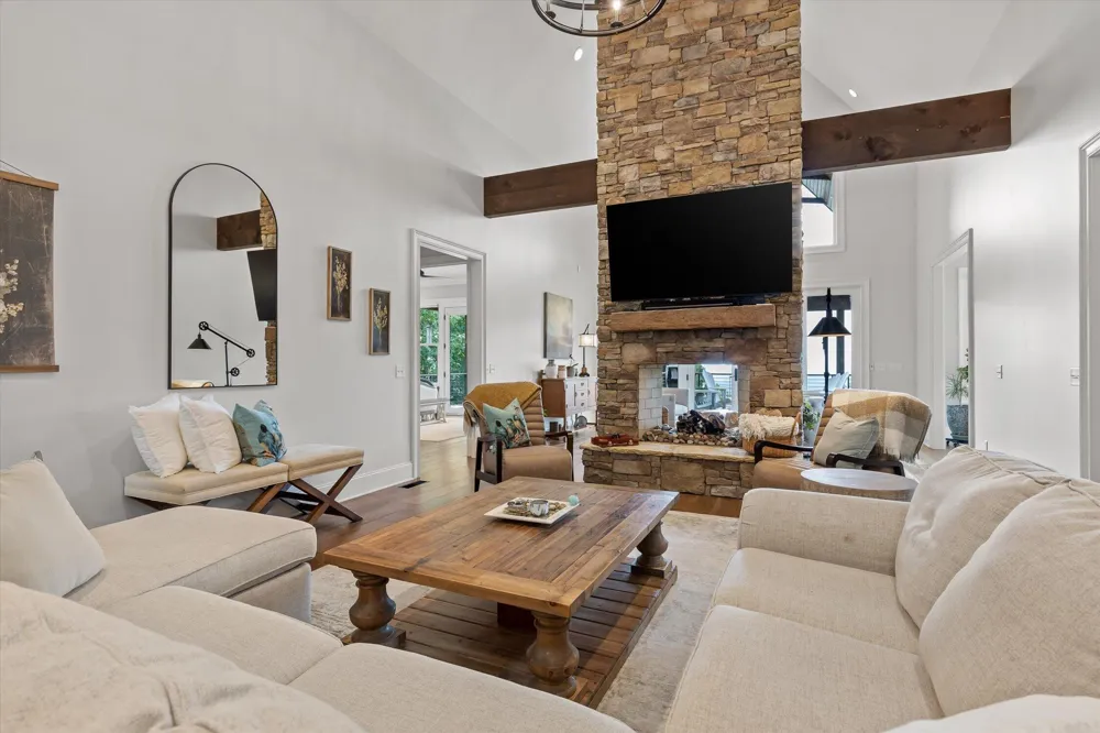 8044 Mountain Laurel Trail Signal Mountain, TN 37377