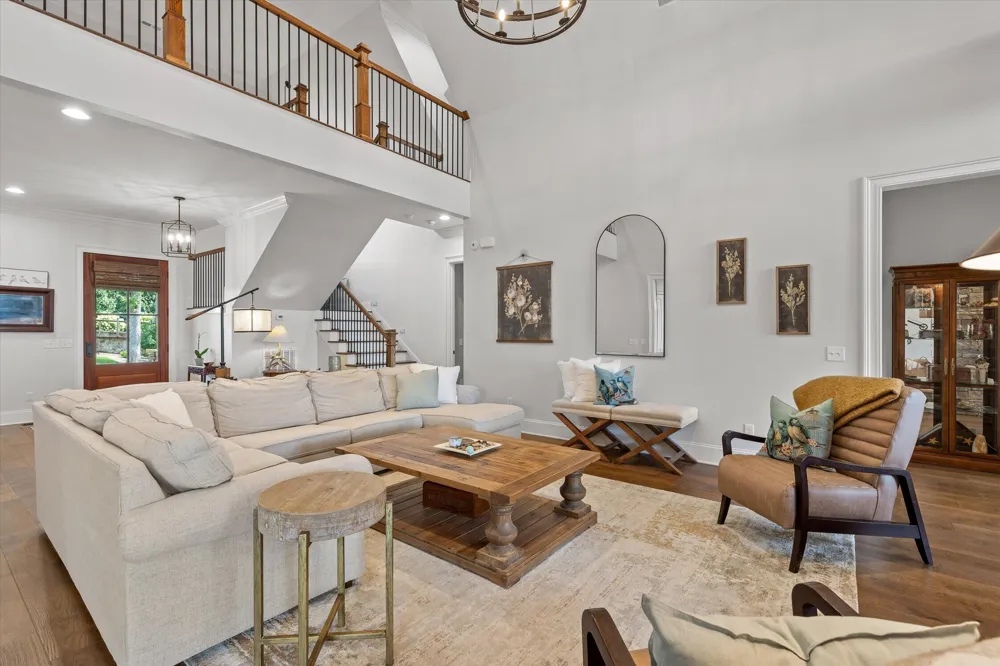 8044 Mountain Laurel Trail Signal Mountain, TN 37377