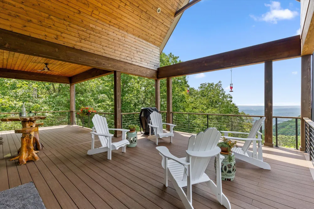 8044 Mountain Laurel Trail Signal Mountain, TN 37377