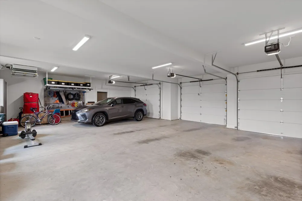 8044 Mountain Laurel Trail Signal Mountain, TN 37377