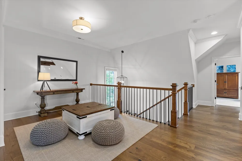 8044 Mountain Laurel Trail Signal Mountain, TN 37377