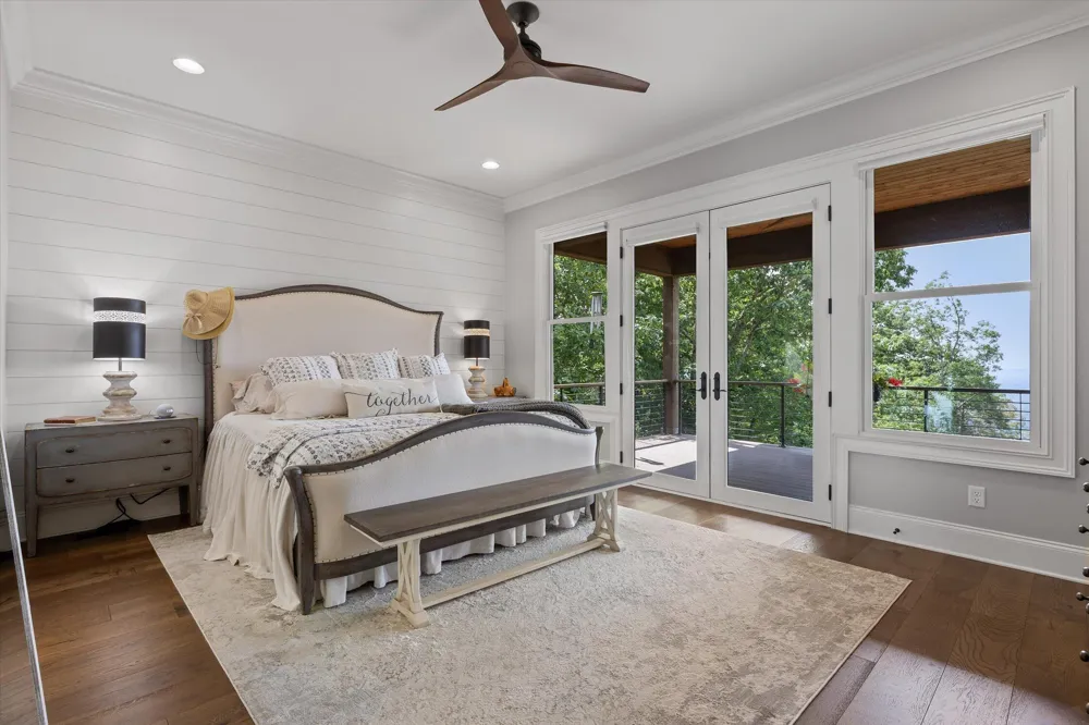 8044 Mountain Laurel Trail Signal Mountain, TN 37377